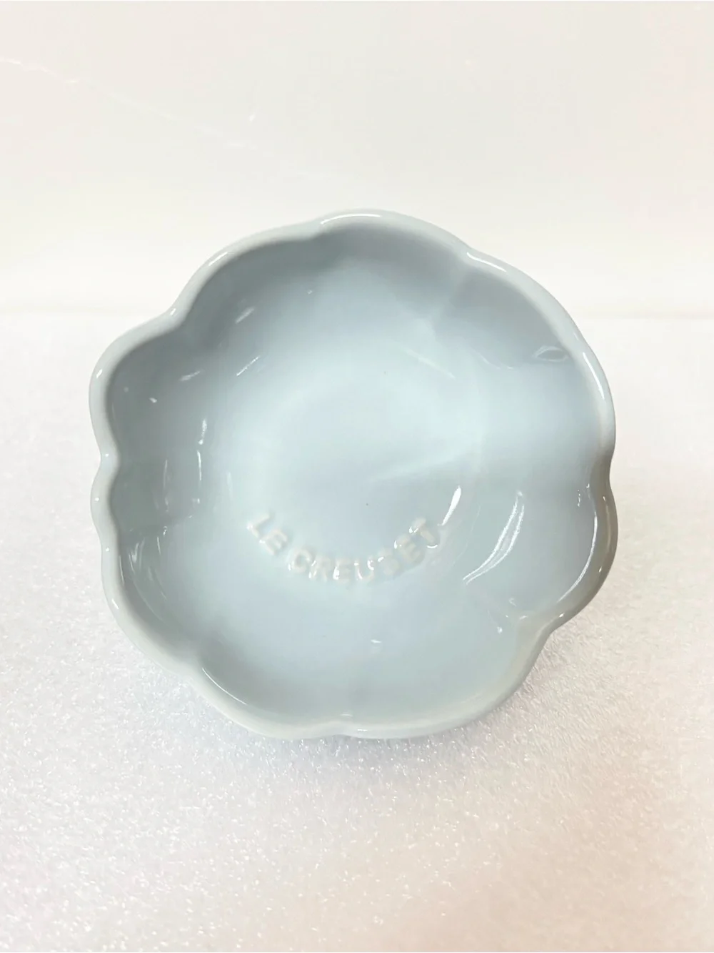 Le Creuset Scalloped Light Blue Ceramic Serving Bowls, Set of 2